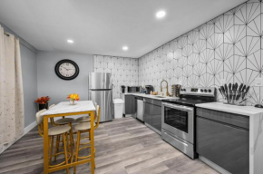 Modern 2BR City Center Getaway with Free Park